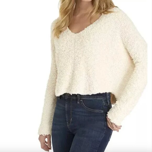 Free People Women's Ivory V-neck Popcorn Pullover - Picture 1 of 5